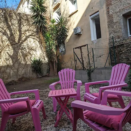 Proche Du Centre Ville, Calme, Climatise, Avec 2 Salles D'eau Lägenhet